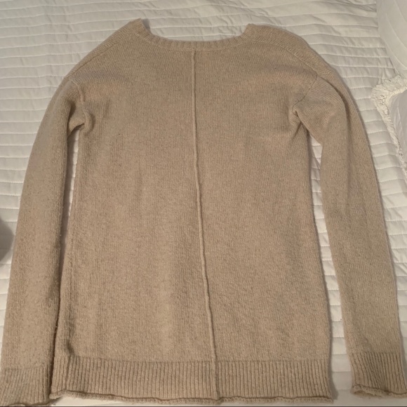 GAP Tan Sweater - Picture 7 of 7
